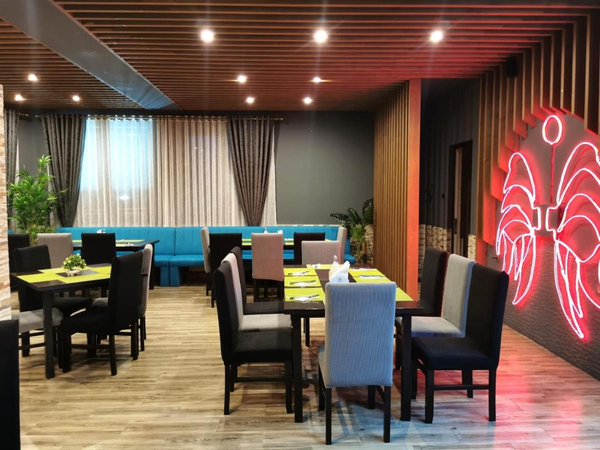 Casa Burduhos Hotel Campulung Moldovenesc Ngoại thất bức ảnh