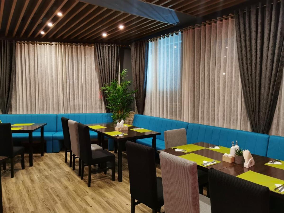 Casa Burduhos Hotel Campulung Moldovenesc Ngoại thất bức ảnh
