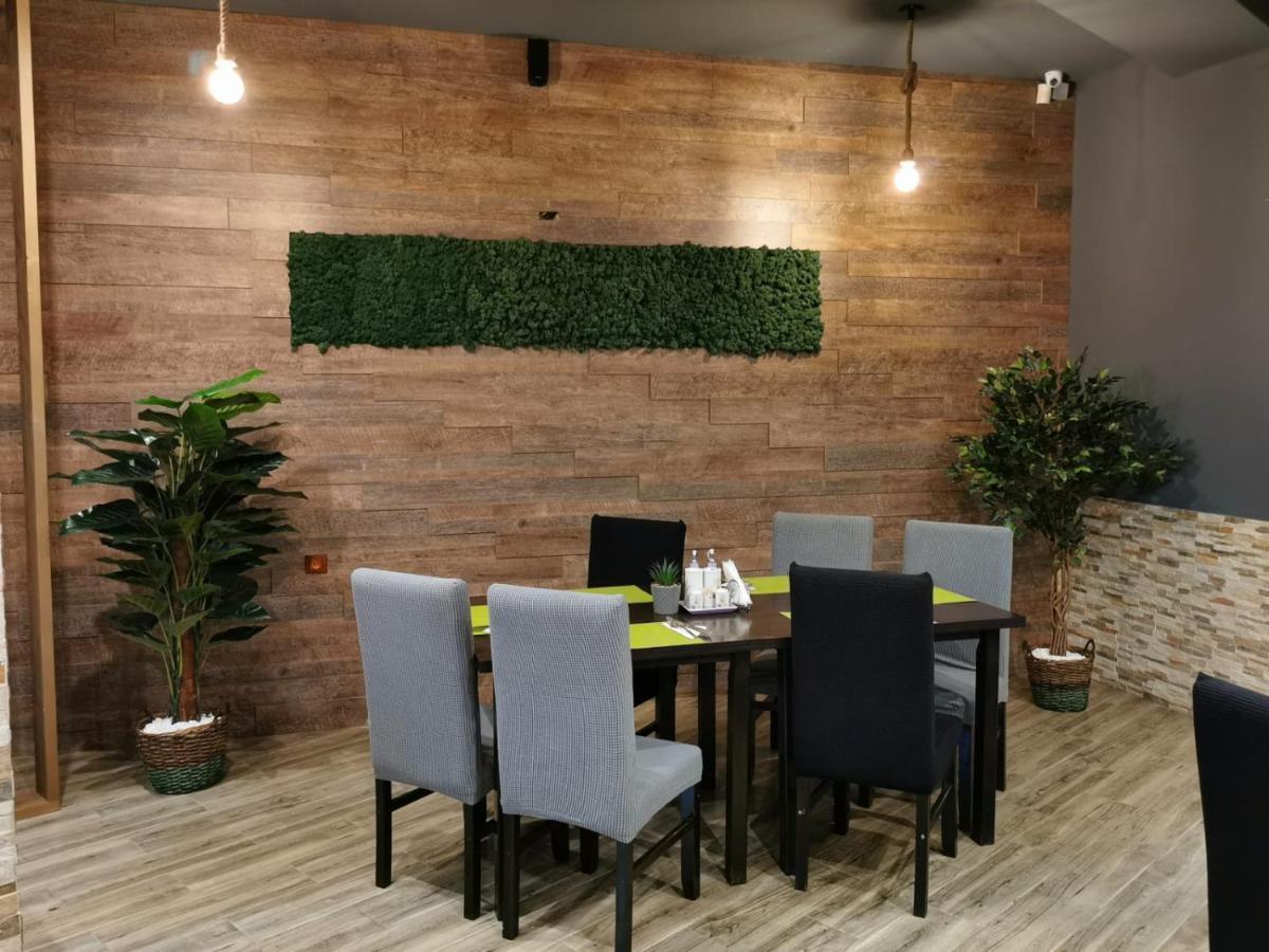 Casa Burduhos Hotel Campulung Moldovenesc Ngoại thất bức ảnh