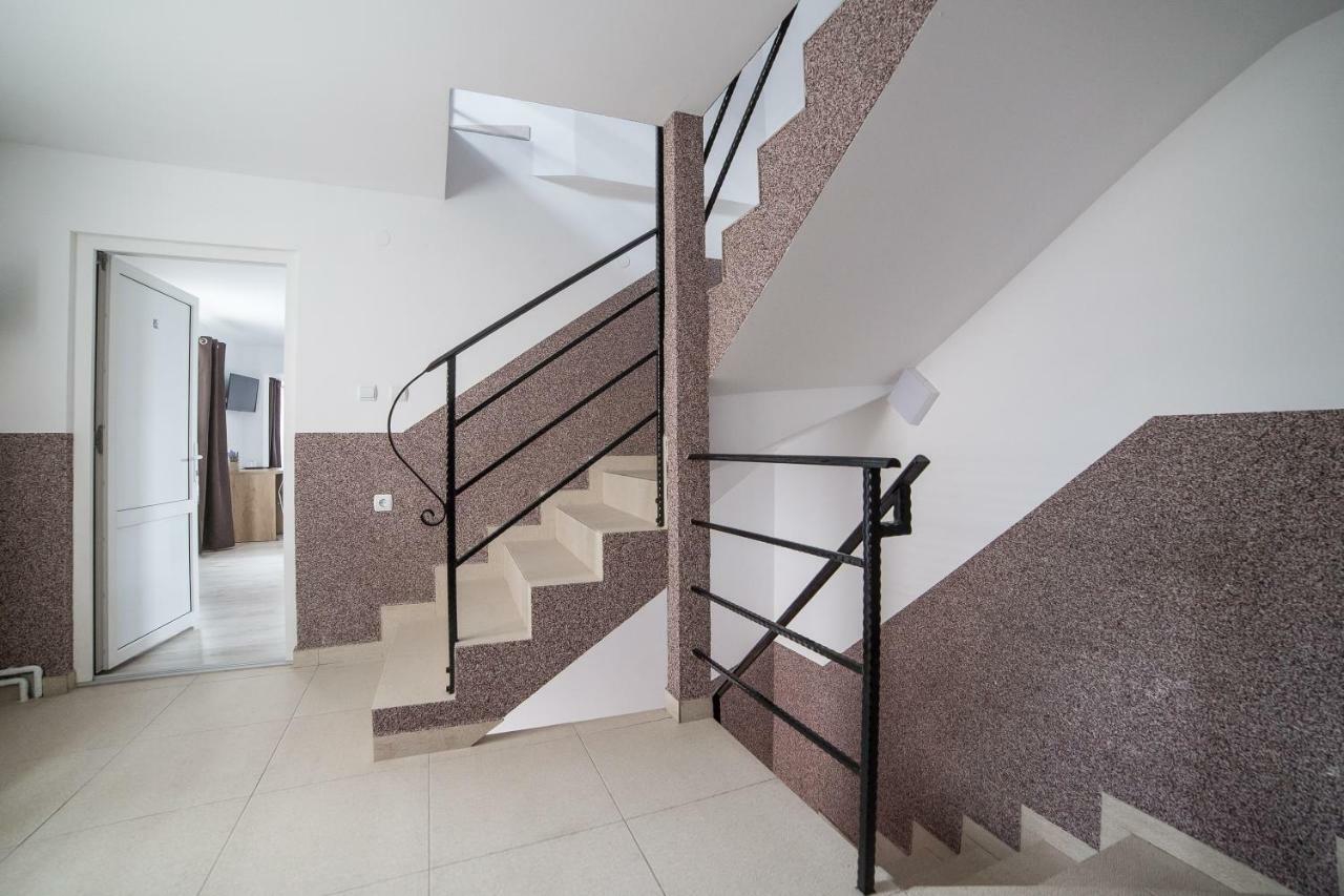 Casa Burduhos Hotel Campulung Moldovenesc Ngoại thất bức ảnh